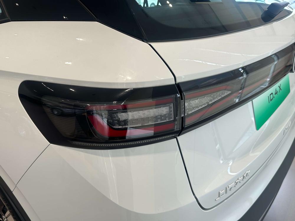 Volkswagen ID.4 X