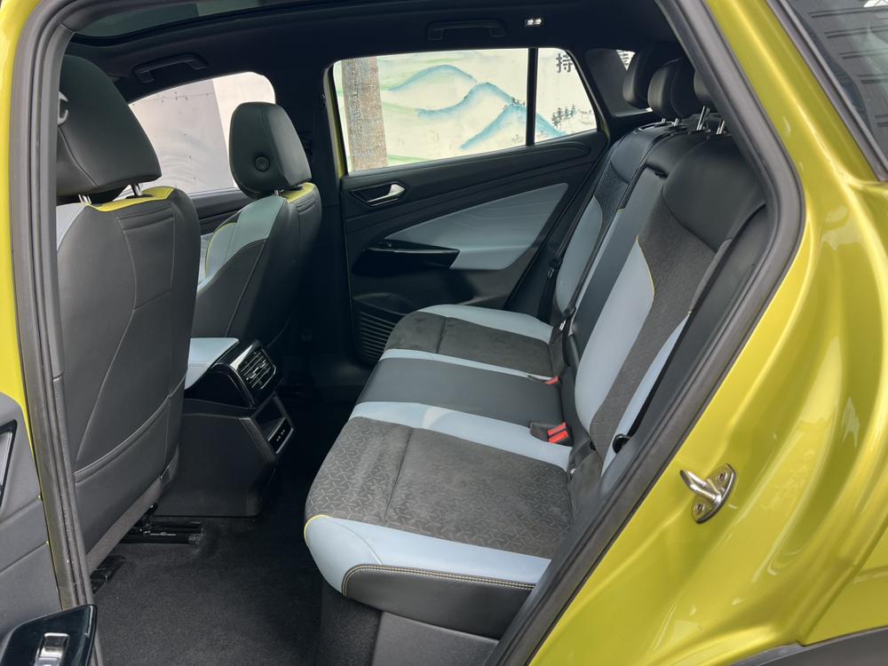 Volkswagen ID.4 X