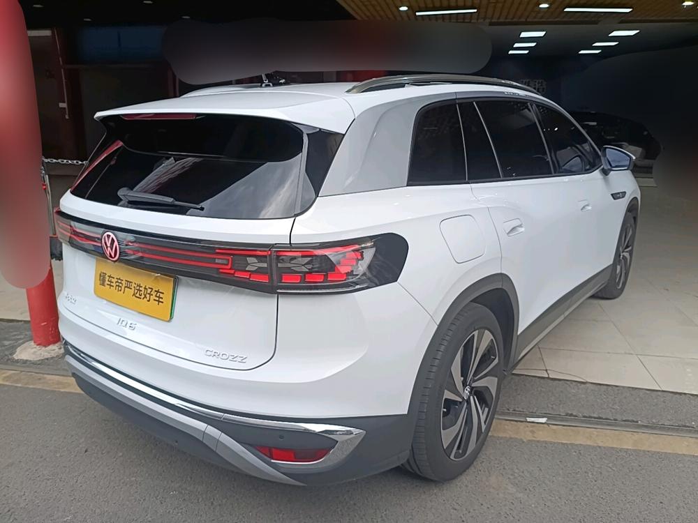 Volkswagen ID.6 CROZZ