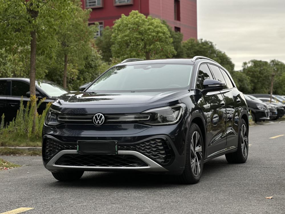 Volkswagen ID.6 CROZZ