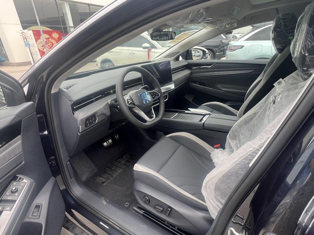 Volkswagen ID.7 VIZZION