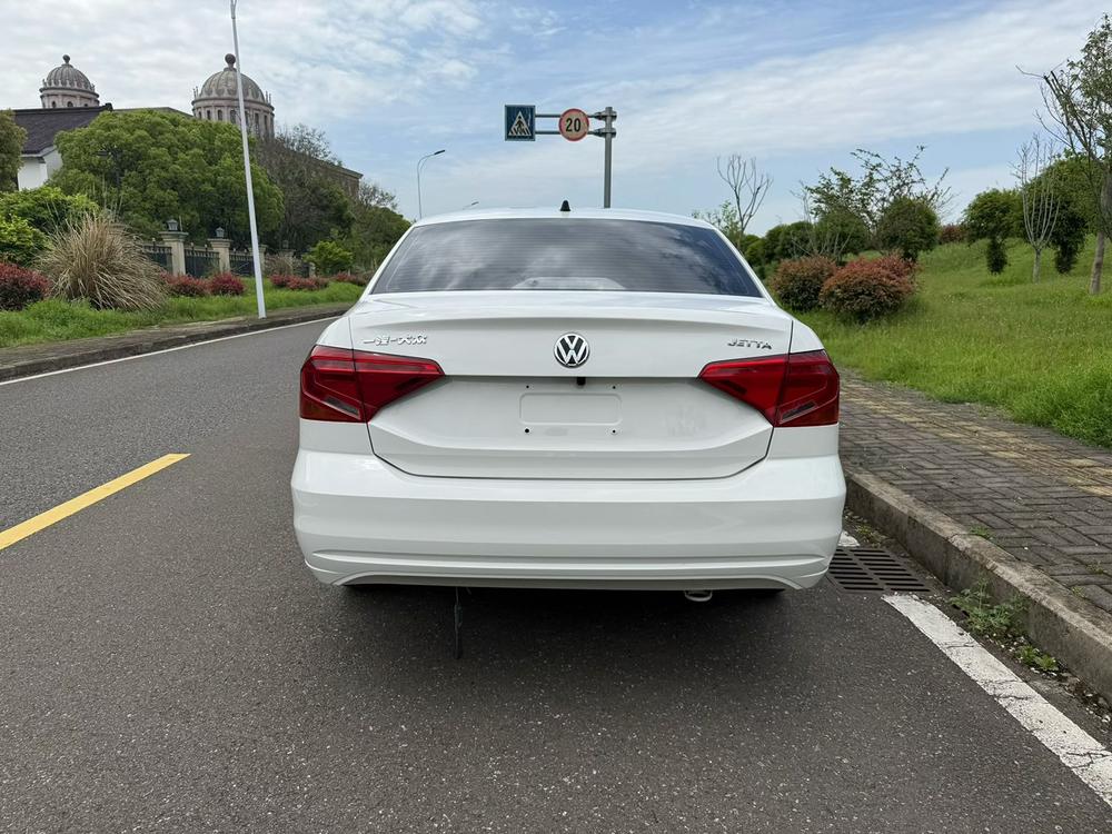 Volkswagen Jetta
