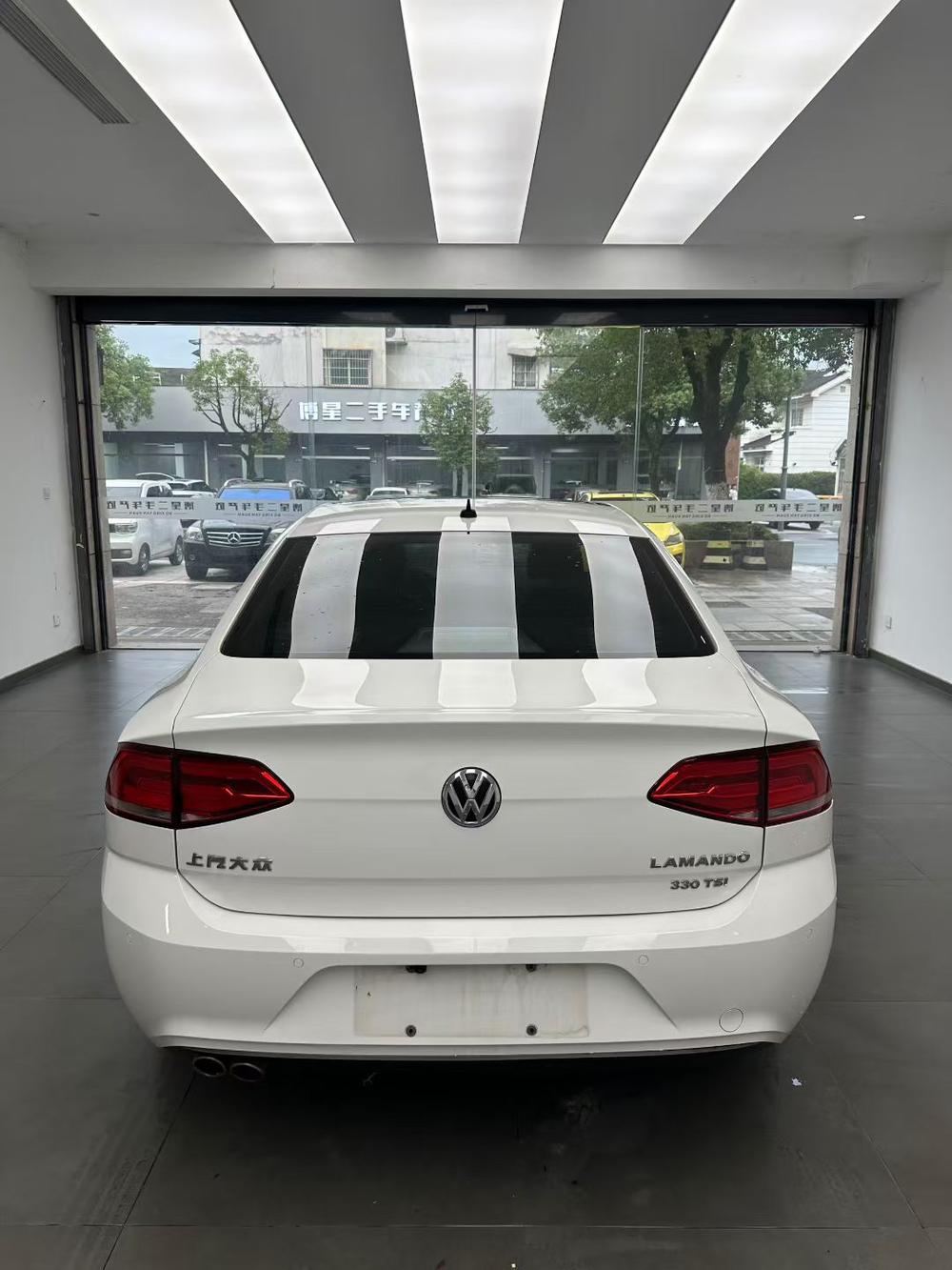 Volkswagen Lamando