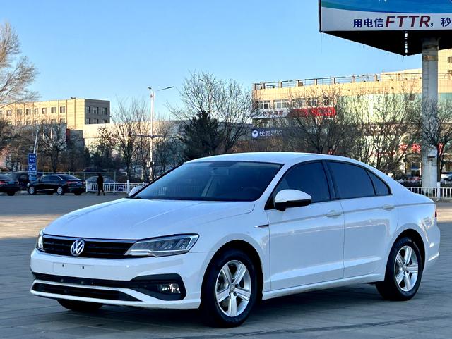 Volkswagen Lamando