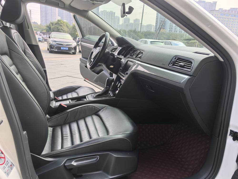 Volkswagen Lamando