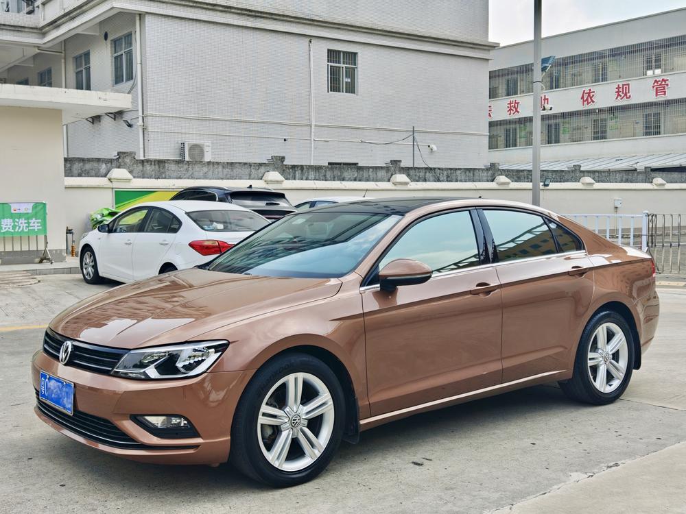 Volkswagen Lamando