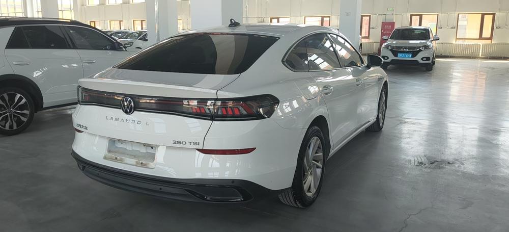 Volkswagen Lamando