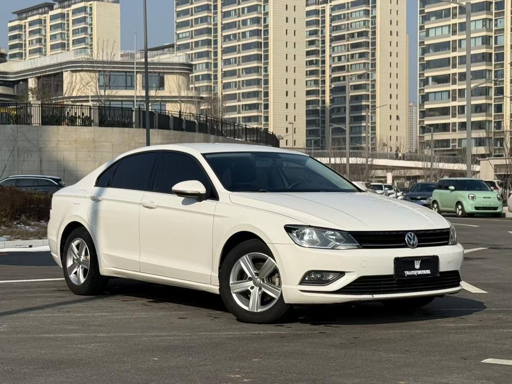 Volkswagen Lamando