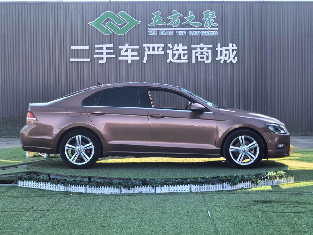 Volkswagen Lamando