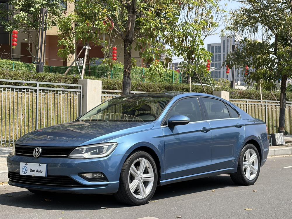 Volkswagen Lamando