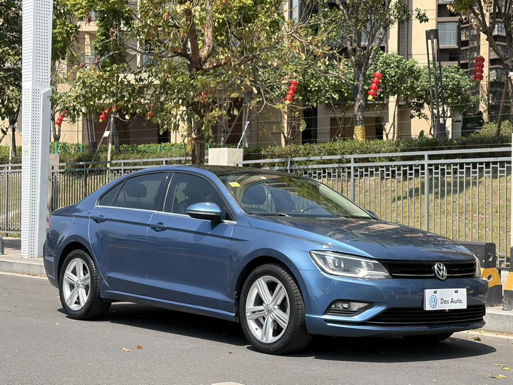 Volkswagen Lamando