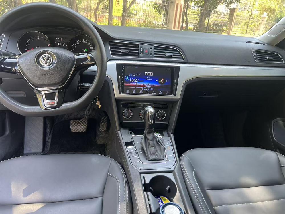 Volkswagen Lamando