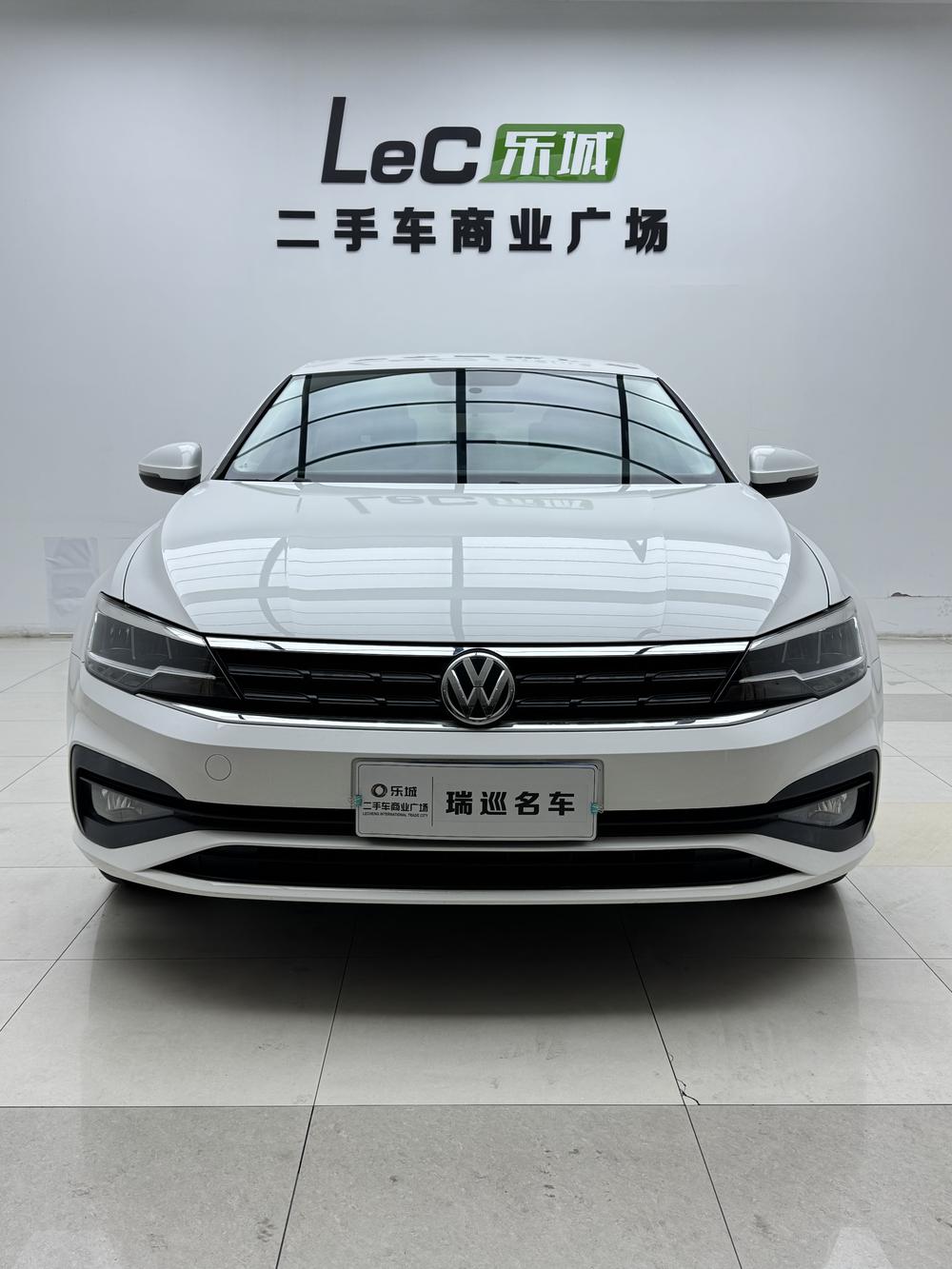 Volkswagen Lamando