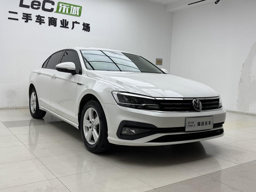 Volkswagen Lamando