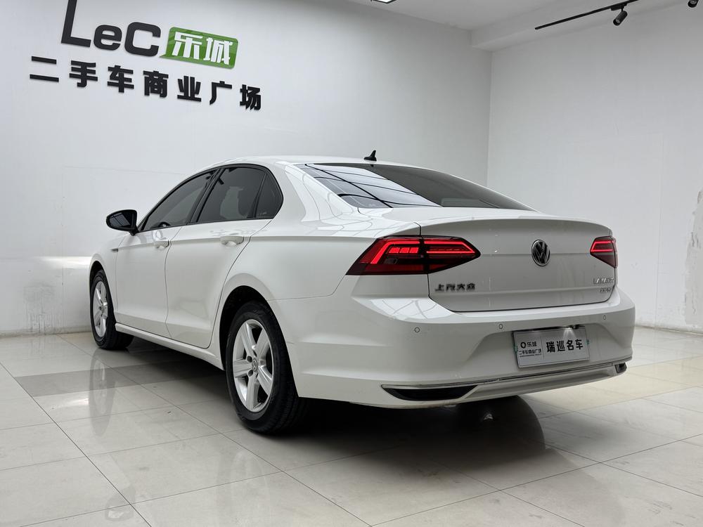 Volkswagen Lamando