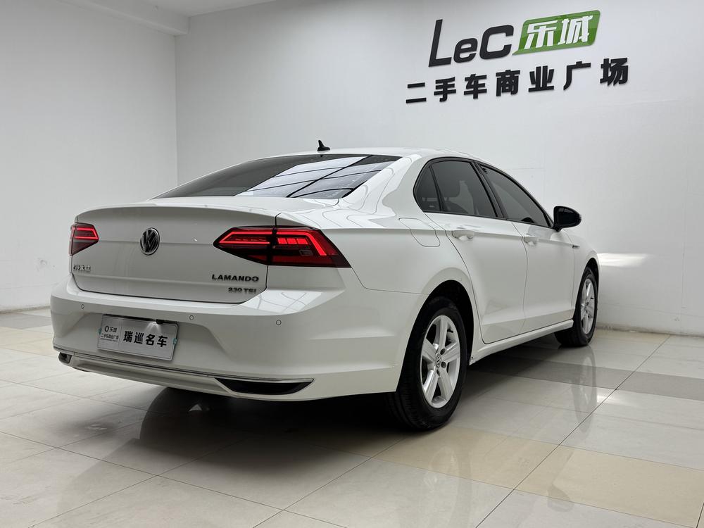Volkswagen Lamando