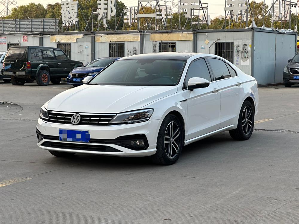 Volkswagen Lamando