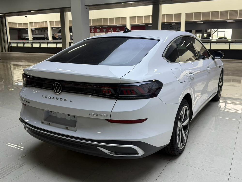 Volkswagen Lamando