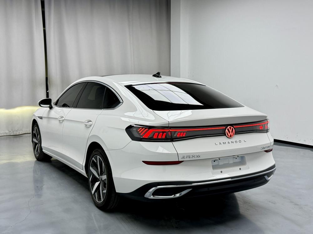 Volkswagen Lamando