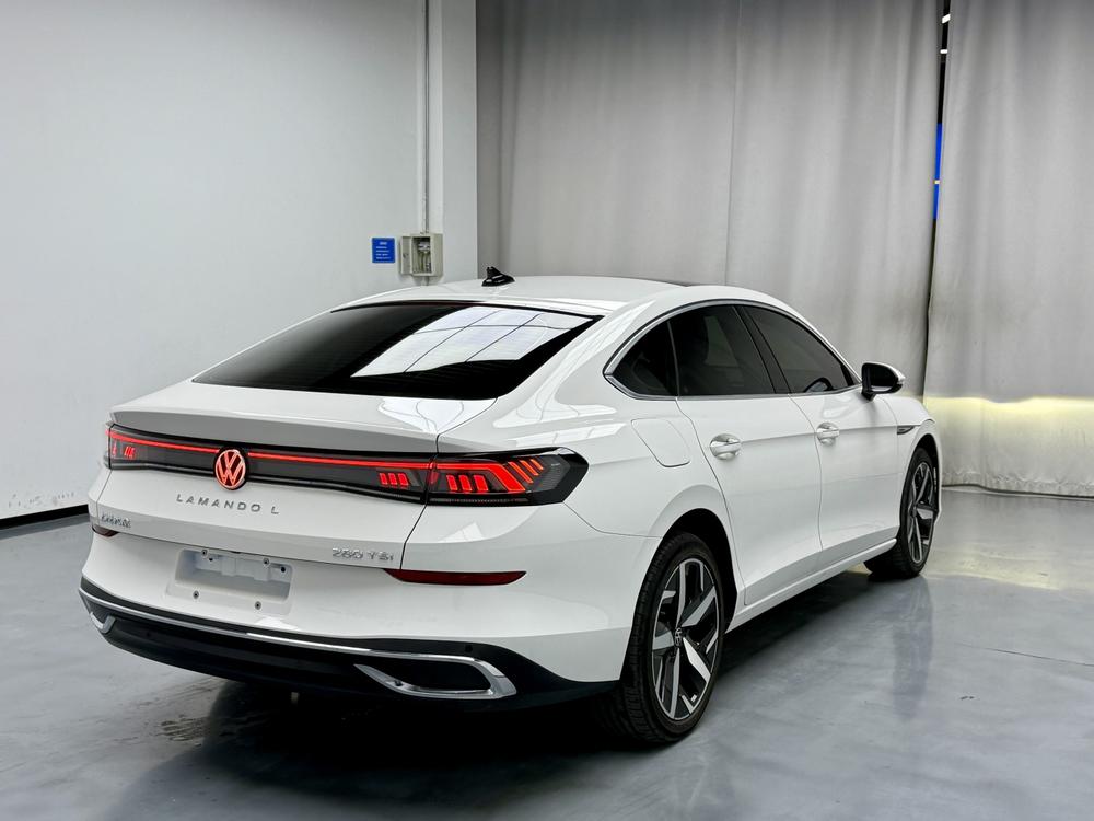 Volkswagen Lamando