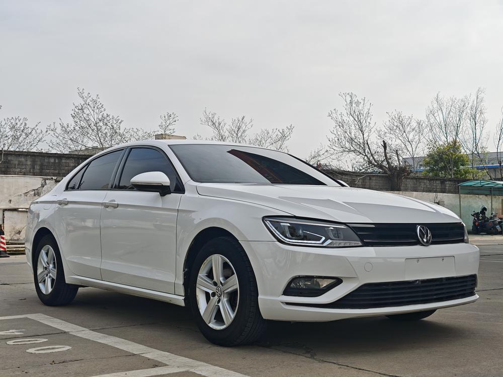 Volkswagen Lamando