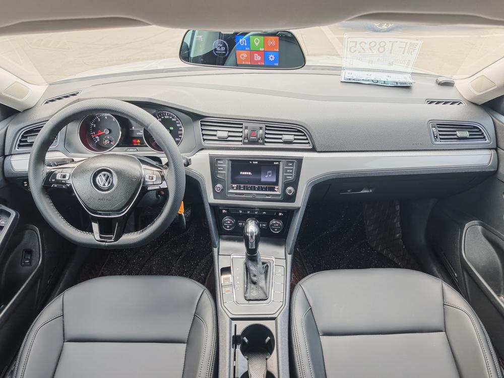 Volkswagen Lamando