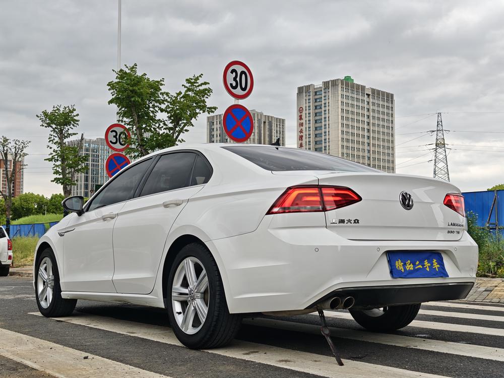 Volkswagen Lamando