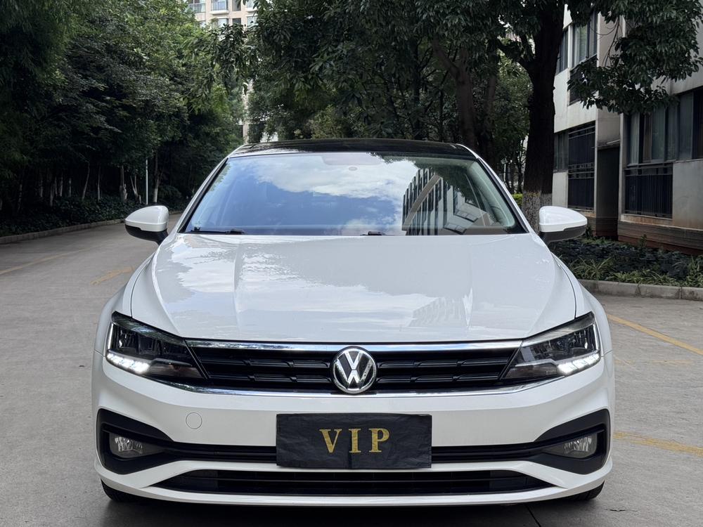 Volkswagen Lamando