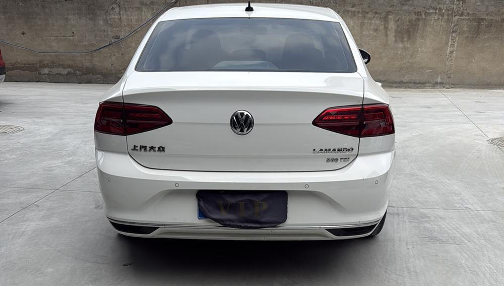 Volkswagen Lamando