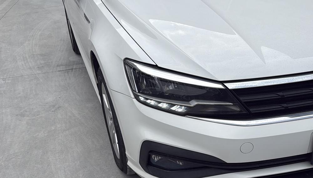 Volkswagen Lamando