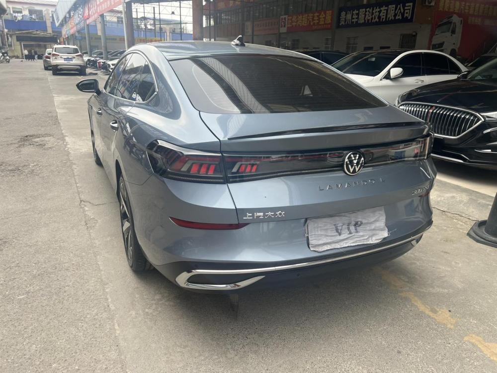 Volkswagen Lamando
