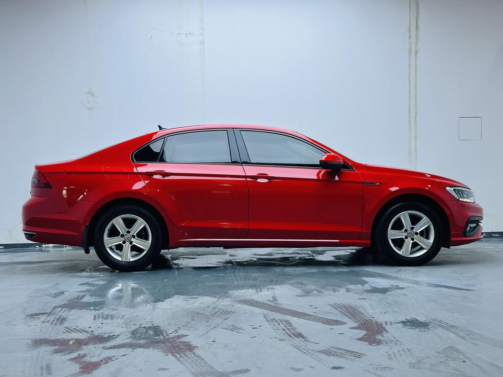 Volkswagen Lamando