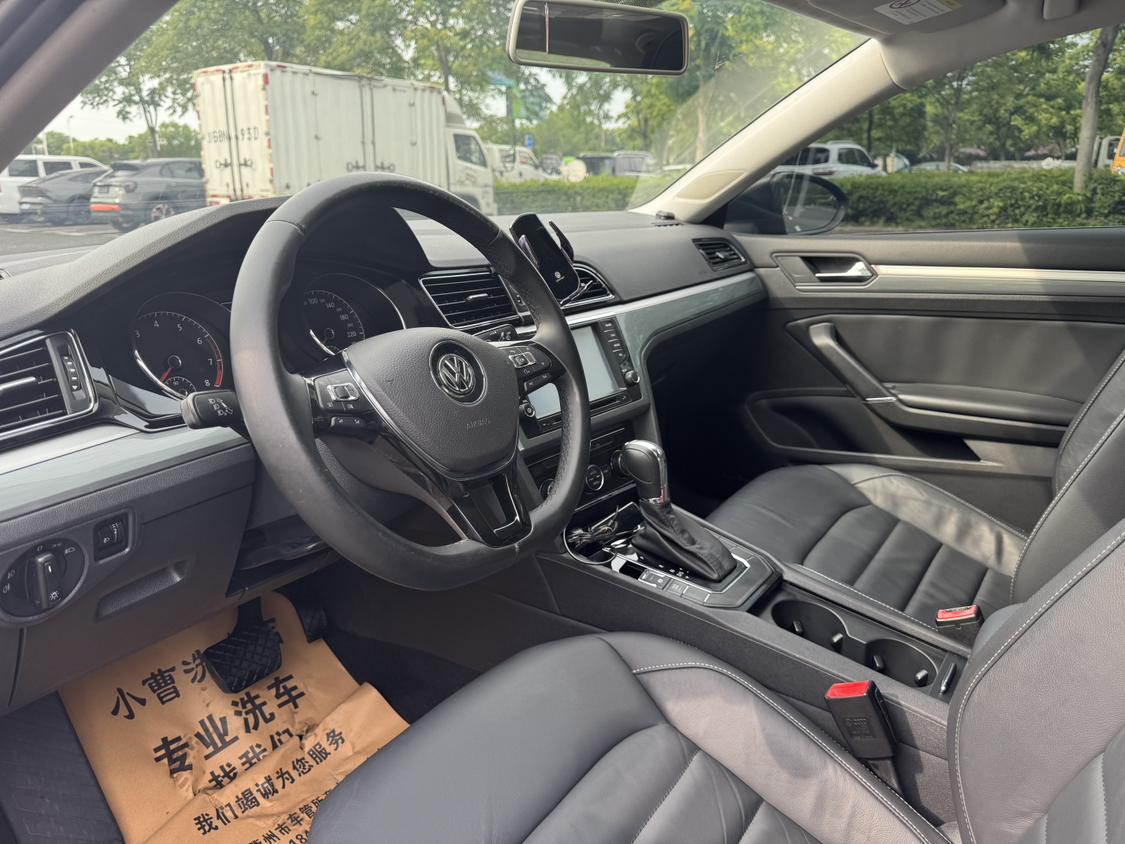 Volkswagen Lamando
