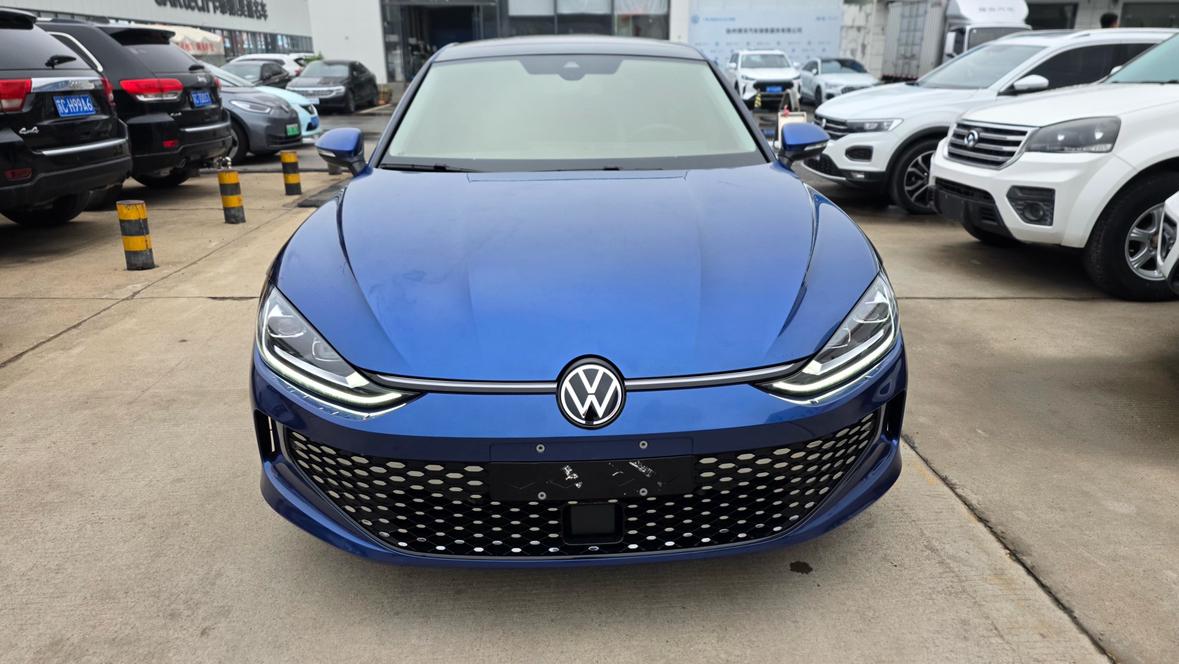 Volkswagen Lamando
