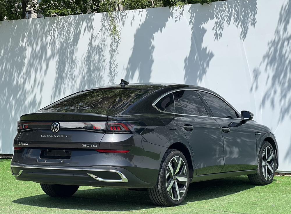 Volkswagen Lamando