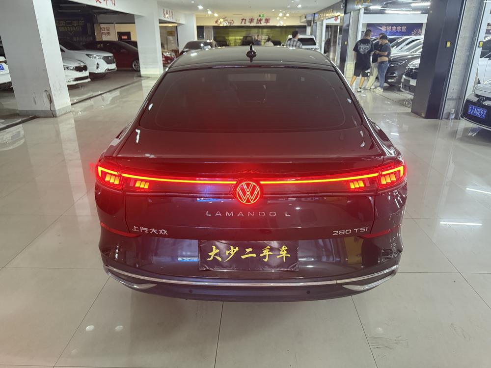 Volkswagen Lamando