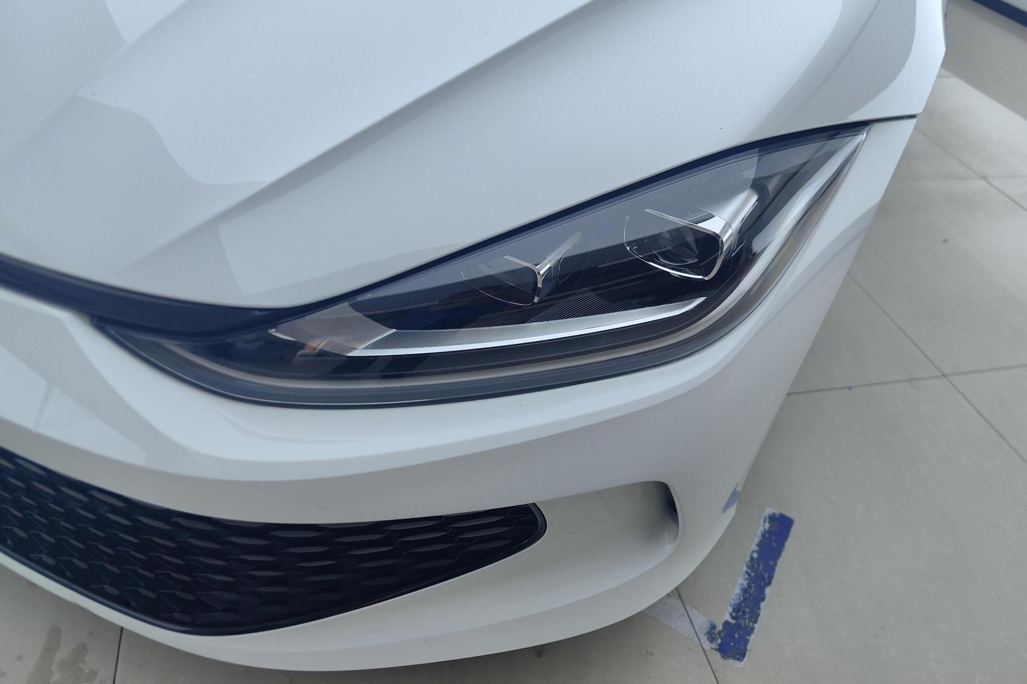 Volkswagen Lamando