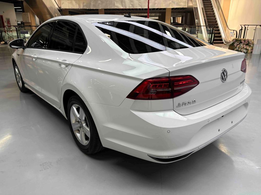 Volkswagen Lamando
