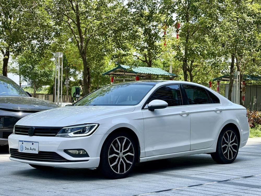 Volkswagen Lamando