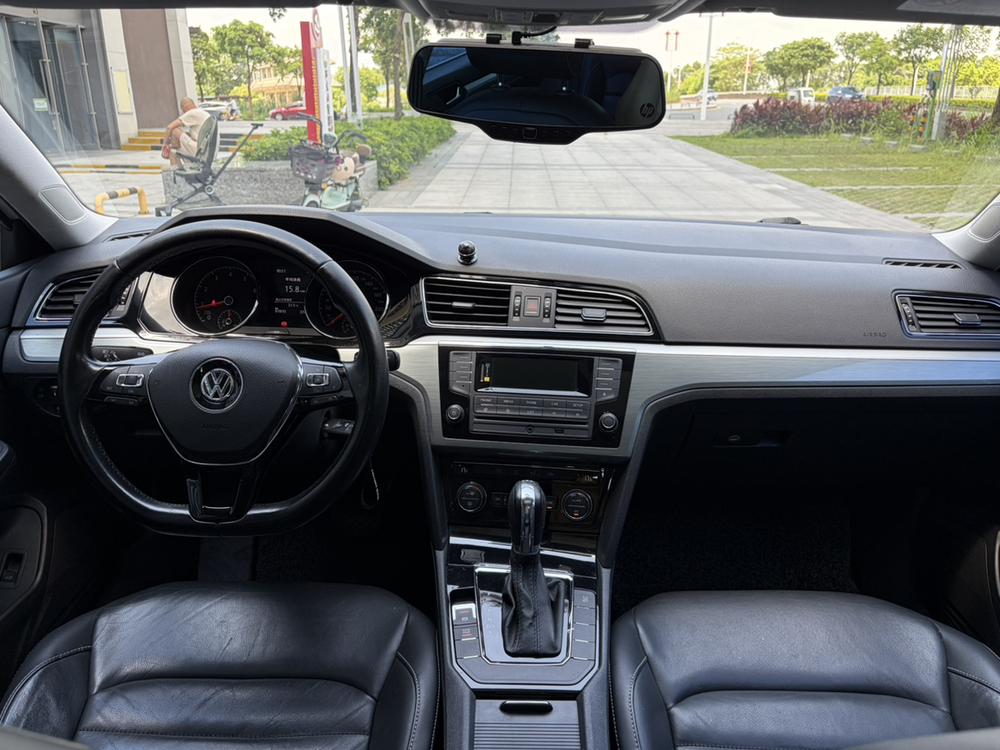 Volkswagen Lamando