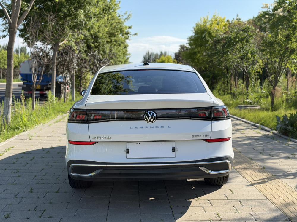 Volkswagen Lamando