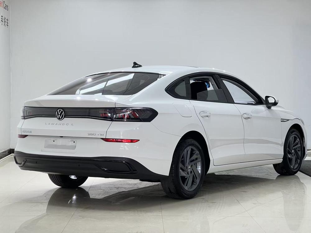 Volkswagen Lamando