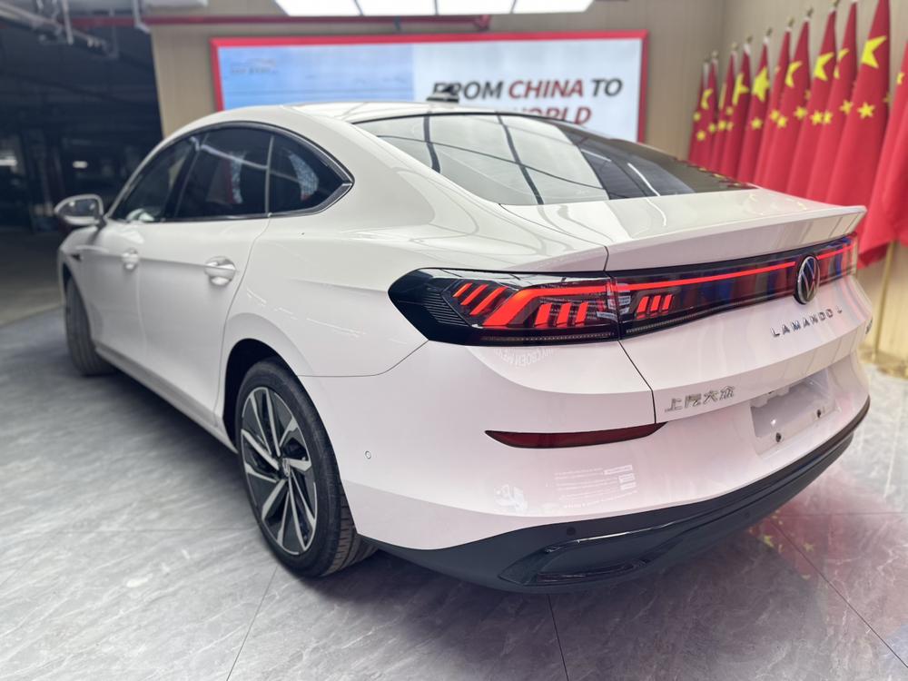 Volkswagen Lamando