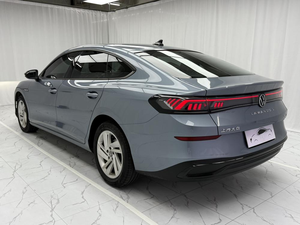 Volkswagen Lamando