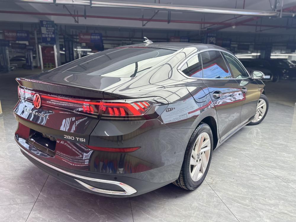 Volkswagen Lamando