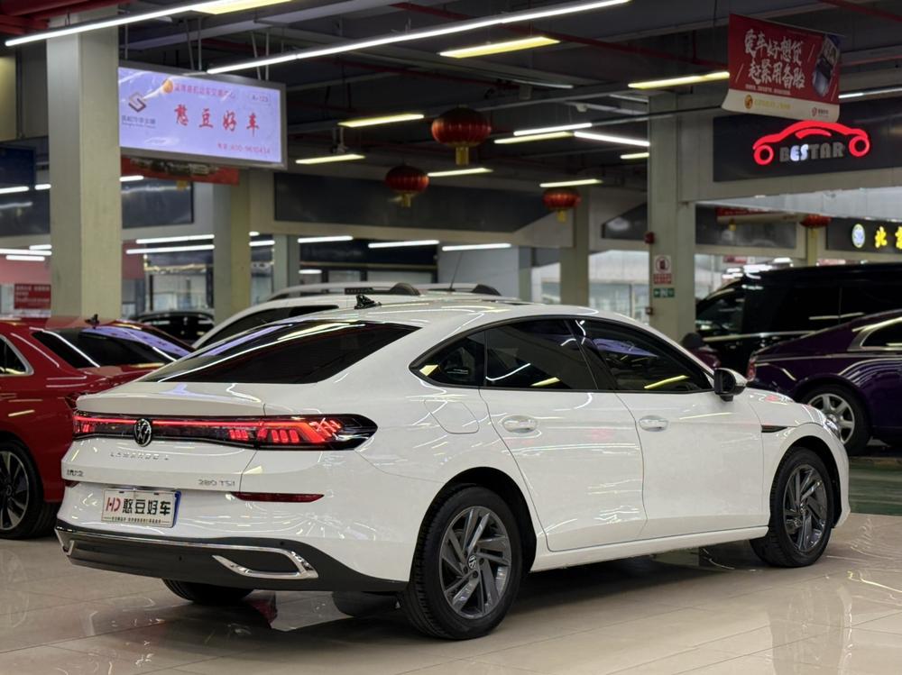 Volkswagen Lamando