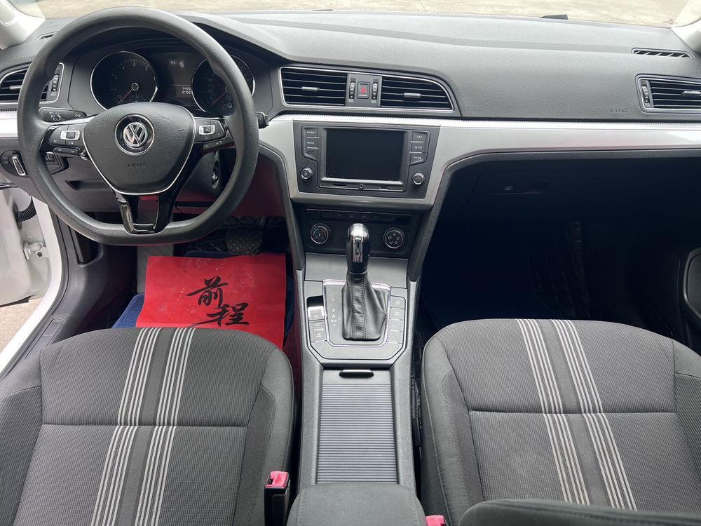 Volkswagen Lamando