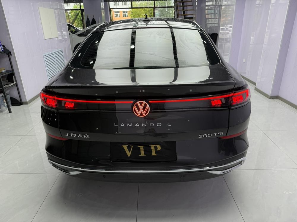 Volkswagen Lamando