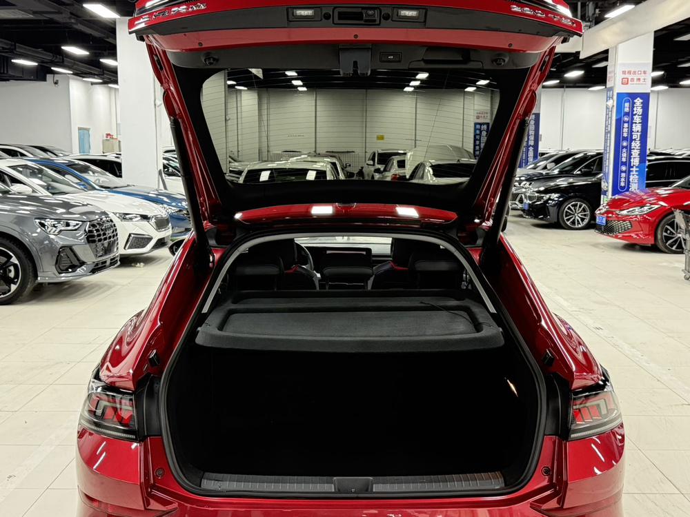 Volkswagen Lamando