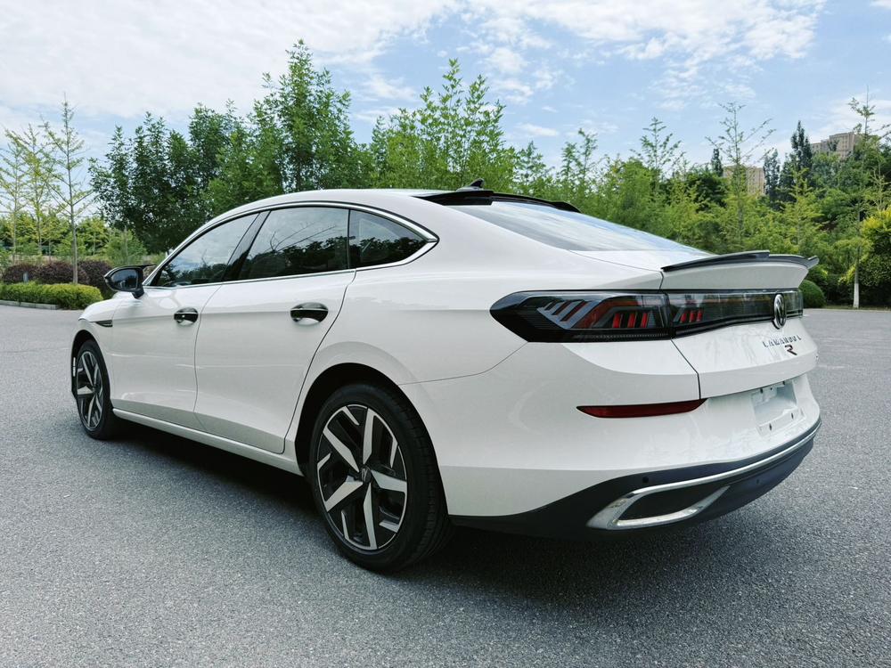 Volkswagen Lamando